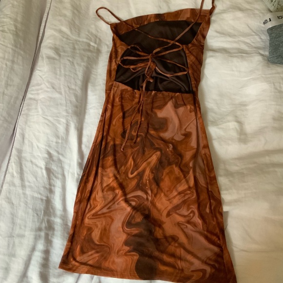 Dress - Picture 2 of 3